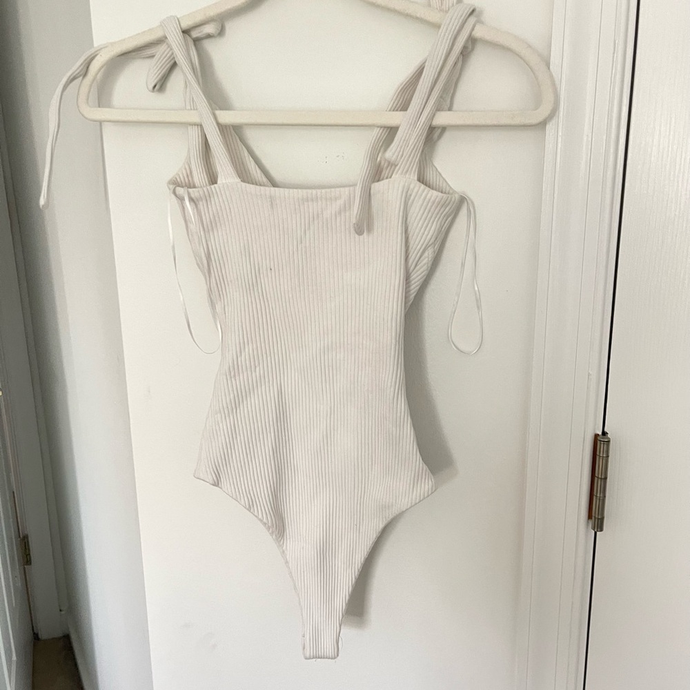 White Ribbed Bodysuit - Picture 2 of 3